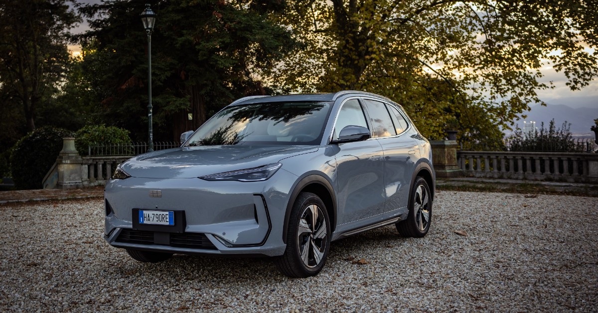 geely starray em i debutta al salone di torino il suv ibrido plug in con garanzia a vita 8211 foto