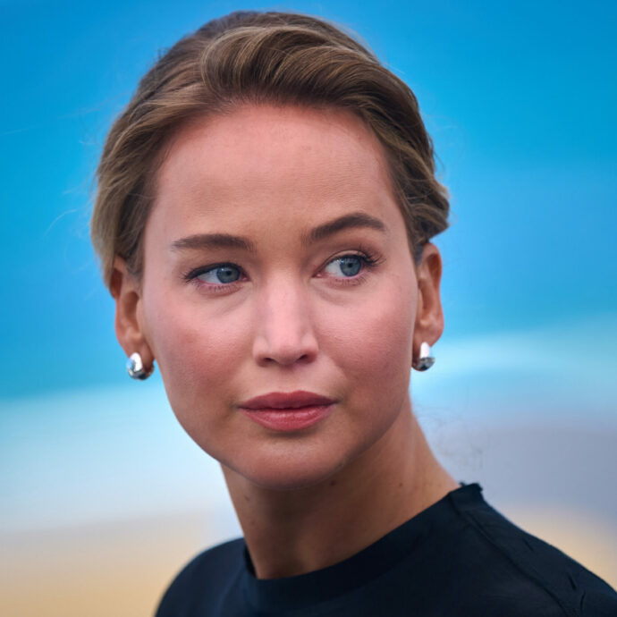 “La situazione a Gaza mi terrorizza, è sconvolgente. Quello che sta accadendo è nient’altro che un genocidio ed è scioccante”: lo sfogo di Jennifer Lawrence