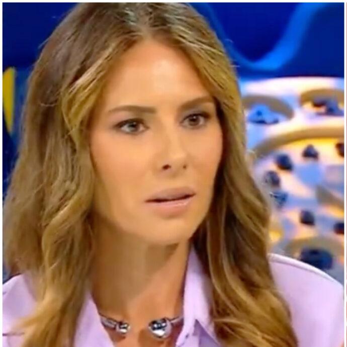 “Il gay come si riconosce? Il parrucchiere gay ha davvero più sensibilità?”: dibattito choc a “Uno Mattina in famiglia”. Il consigliere Natale: “Battute indegne”