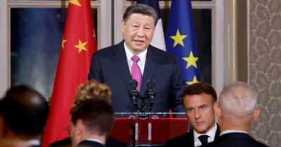 Copertina di La Cina ribatte agli Usa: stop agli acquisti di soia. Furia agricoltori