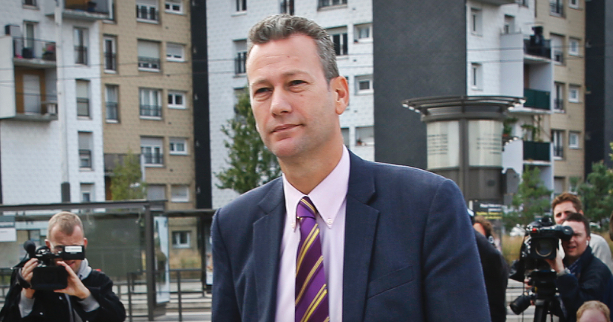 l8217ex leader di reform uk in galles confessa ho preso soldi da mosca i laburisti attaccano farage