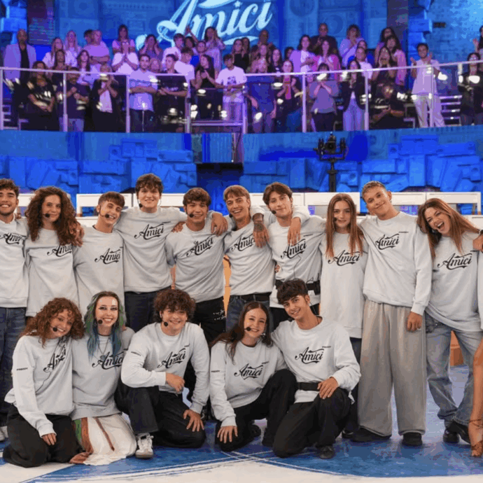 Amici 2025, i cantanti partono già col turbo: Penelope, Michele e Riccardo pronti per la corsa verso il Serale. Ecco tutti i nuovi allievi e le curiosità