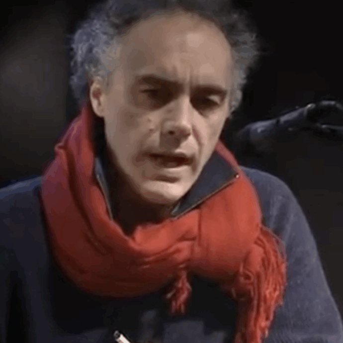 È morto Federico Grassi: il mondo del teatro saluta l’attore che ha recitato con Vittorio Gassman, Dario Fo e Franca Rame