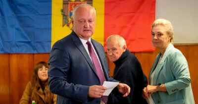 Copertina di Moldavia, l’anti-Ue Dodon accusa: “Vogliono annullare il voto dei cittadini”