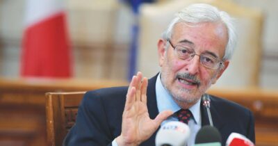 Copertina di “Killer fascisti a Roma contro il ‘Moro cileno’ su ordine dei generali”