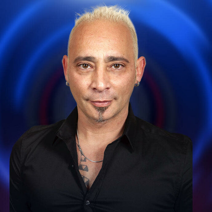 “Cristina Plevani non ha mantenuto la promessa. Si è tenuta i 250 milioni di lire in gettoni d’oro del Grande Fratello e non li ha divisi con me. È furba”: lo sfogo di Salvo Veneziano