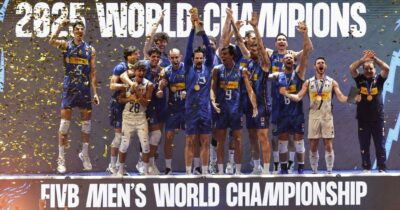 Copertina di L’Italvolley maschile è campione del mondo! Battuta la Bulgaria in finale, è il quinto trionfo iridato della storia. Mattarella: “Vi aspetto al Quirinale”