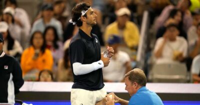 Copertina di Atp Pechino, Musetti si fa male e si ritira: l’infortunio nel momento decisivo della stagione. Cosa è successo e come sta