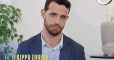 Copertina di “Scegliamo le case in foto e poi le vediamo direttamente sul set. Nadia e Corrado? Ce ne siamo dette di tutti i colori”: parla Filippo Errera di ‘Casa a prima vista’