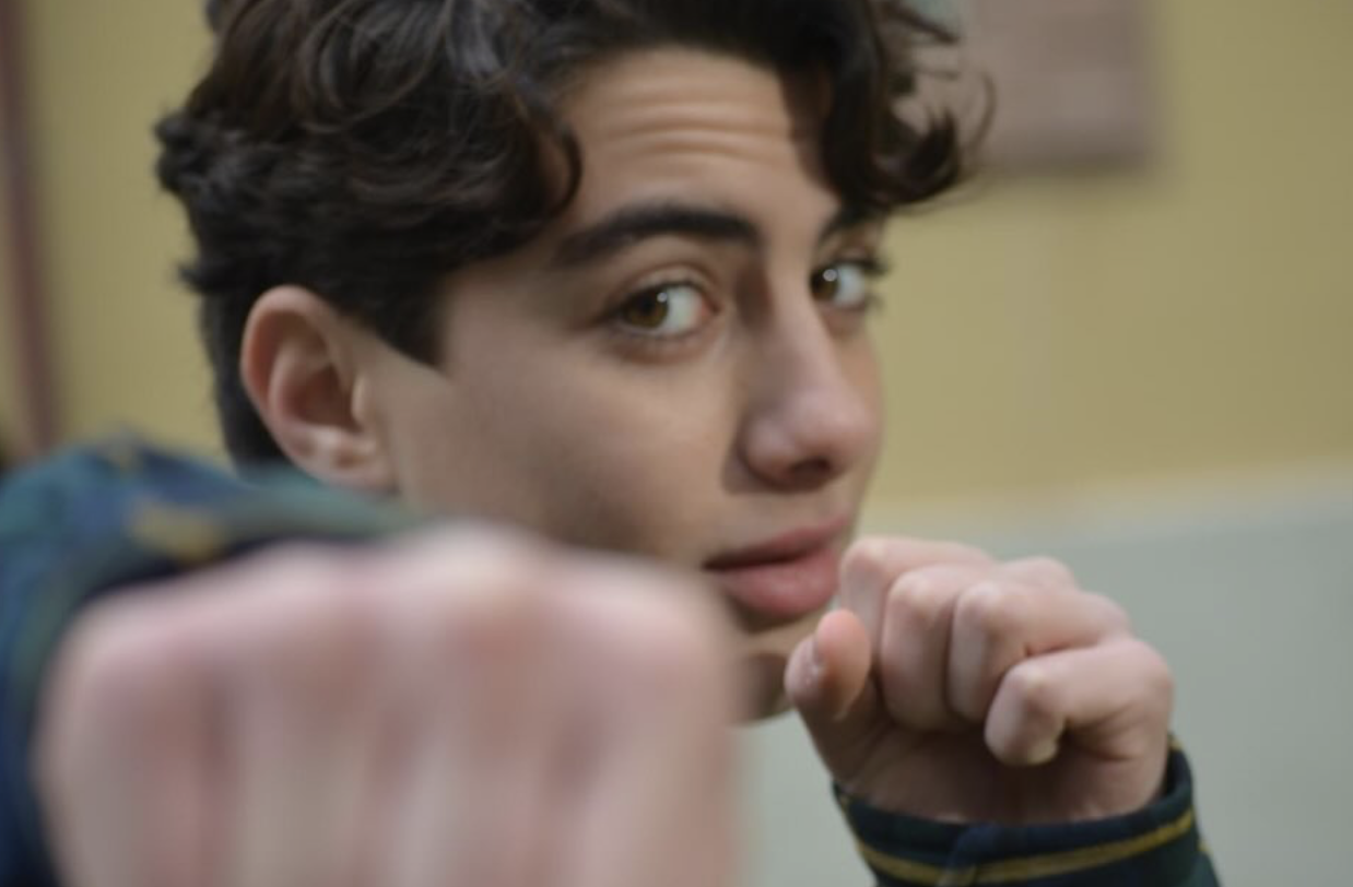 “Il suidicido di Paolo Mendico per bullismo? Bisogna parlare e mai fermarsi all’apparenza. In Riv4li non sono un bullo, ma un ragazzo fragile”: così Samuele Carrino