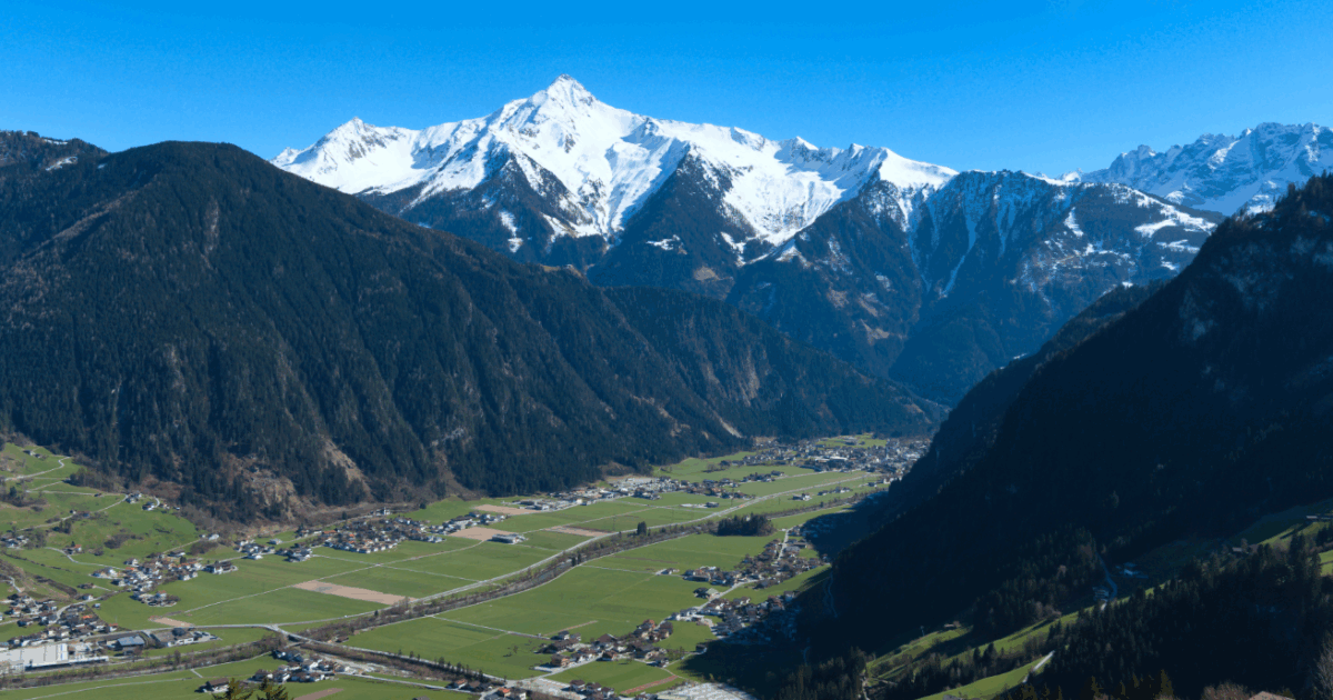pianificano un itinerario in montagna con un8217app e si trovano nel mezzo di un terreno ripido e scivoloso 25enne cade da 70 metri e muore