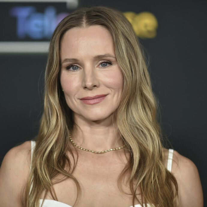 “Avrei voluto svolazzare un po’ di più, divertirmi e far sesso con altre persone prima di sposare Dax Shepard”: il rimpianto di Kristen Bell