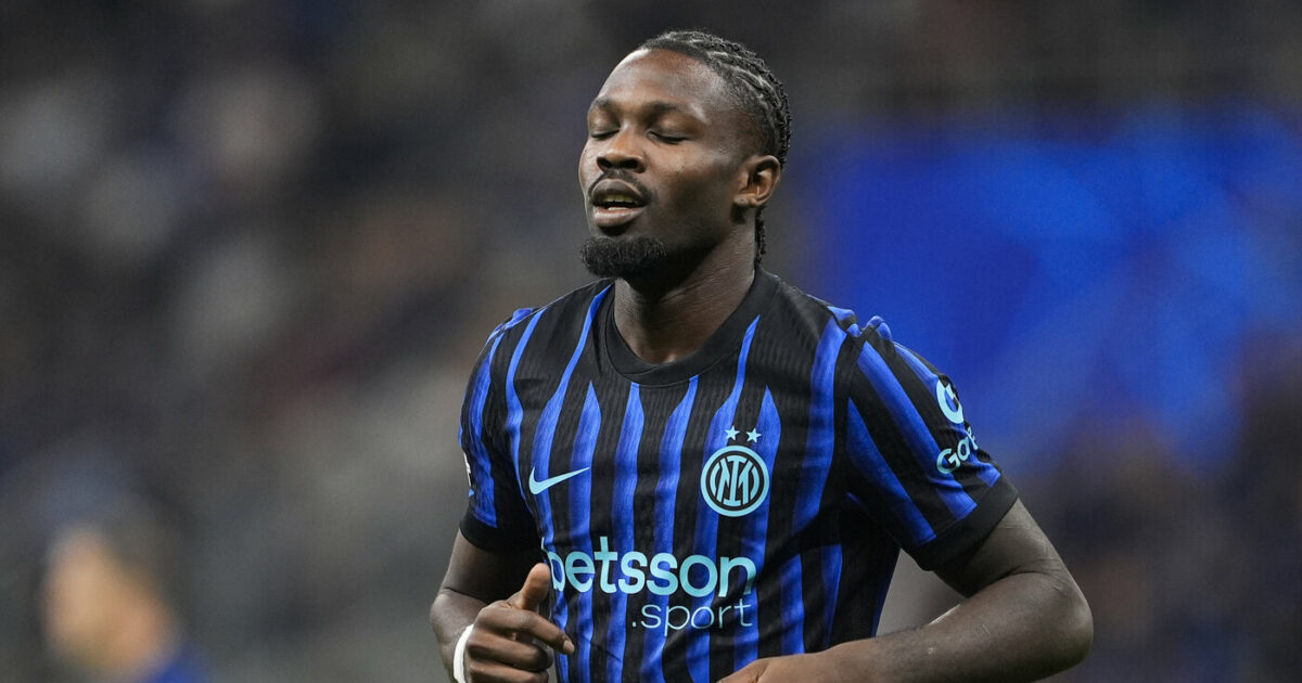 Come sta Thuram? Lui rassicura: “Solo crampi”. Ma l’Inter non si fida: gli esami in programma
