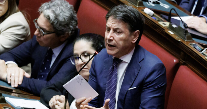 Flotilla, Conte al governo: “Politica estera sconcia, la storia vi condannerà”. Il M5s chiama a raccolta i suoi: “Tutti in piazza”