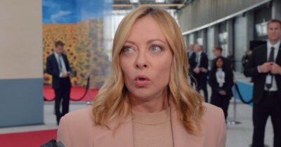 Copertina di Gaza, Meloni contro i sindacati: “Vogliono il weekend lungo, la rivoluzione non si fa così” – Video