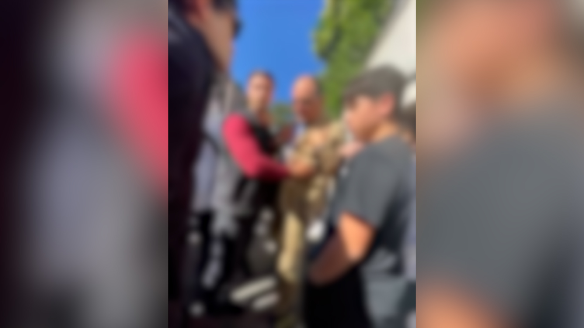 Tensione all’assemblea per Gaza del liceo Caravillani: “Studenti e prof aggrediti dalla comunità ebraica”. Presente anche l’ex presidente Pacifici