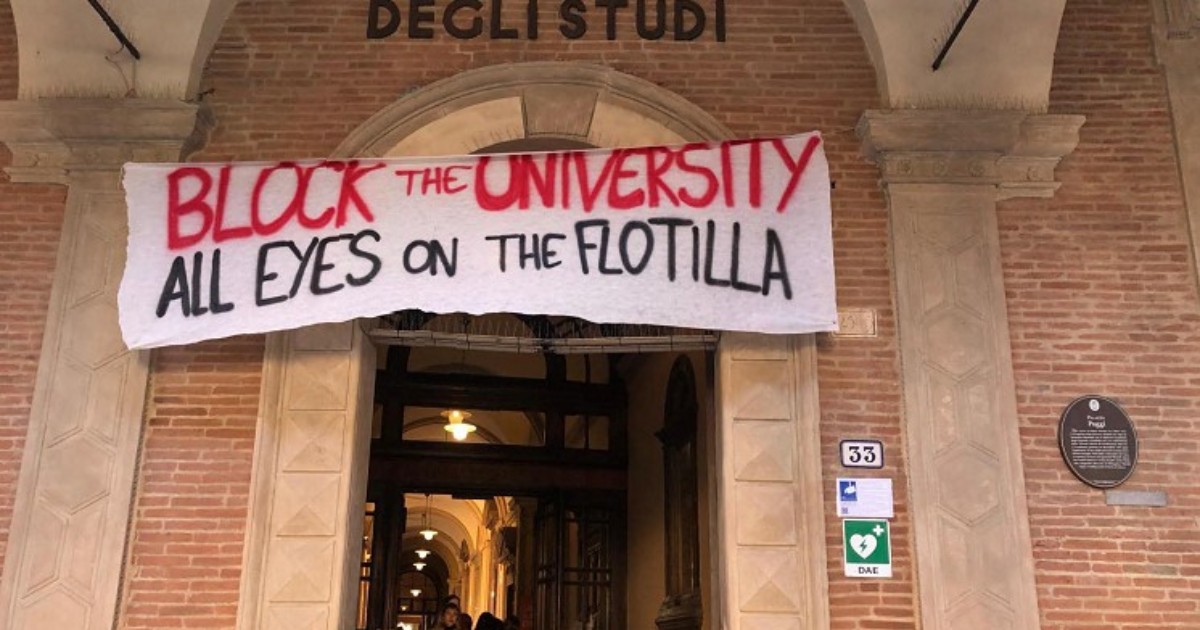 Flotilla fermata: scontri davanti alla stazione di Bologna, occupato il rettorato. Assemblea Statale a Milano: “Rompere con Israele”