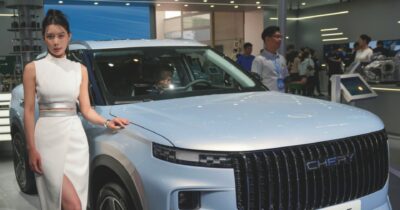 Copertina di Francia e Regno Unito,  incentivi “su misura” contro il made in China