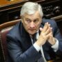 Copertina di Anche Tajani attacca Albanese: “Comportamenti, affermazioni e iniziative non adeguate all’incarico”. La Germania chiede le dimissioni  
