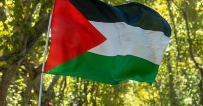 Copertina di Studenti di un liceo di Agrigento manifestato per Gaza ma vengono sanzionati dalla dirigente scolastica