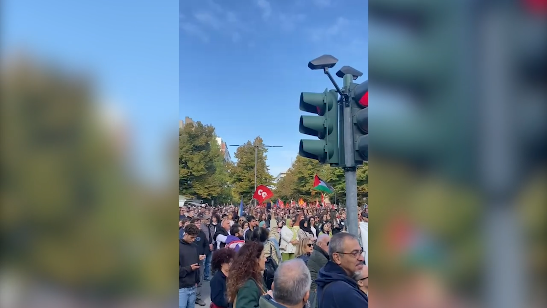 Sciopero generale, migliaia di persone in corteo a Ferrara: “Palestina libera” – Video