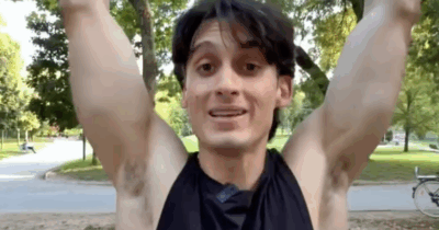 Copertina di “Basta spot sui social e no alle interviste”: la Curia ferma il prete social don Alberto Rava. La replica: “Raccolgo fondi per le attività pastorali”