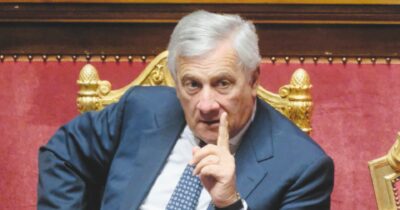 Copertina di 20 italiani della Flotilla rientrano oggi sul volo charter: il piano del governo