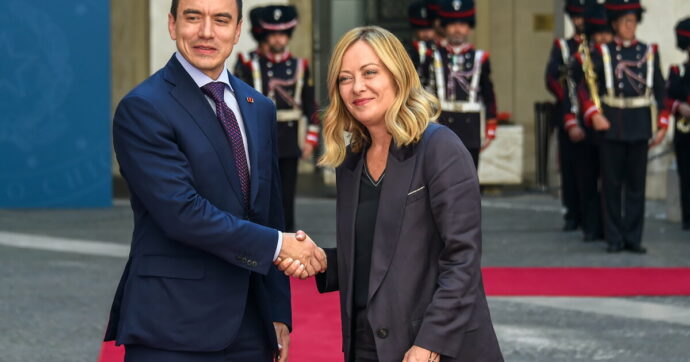 Ecuador, scioperi e repressione militare: Meloni cancella 10 mln del debito di Quito per la “sicurezza nazionale”