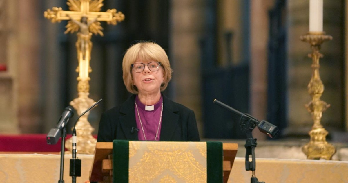 Il capo della Chiesa anglicana è una donna: Sarah Mullally è la prima arcivescova di Canterbury in 500 anni