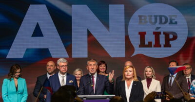 Copertina di Repubblica Ceca sceglie l’usato sicuro. Vince l’ex premier Babis. La sua canzone preferita? E’ dei Ricchi e Poveri