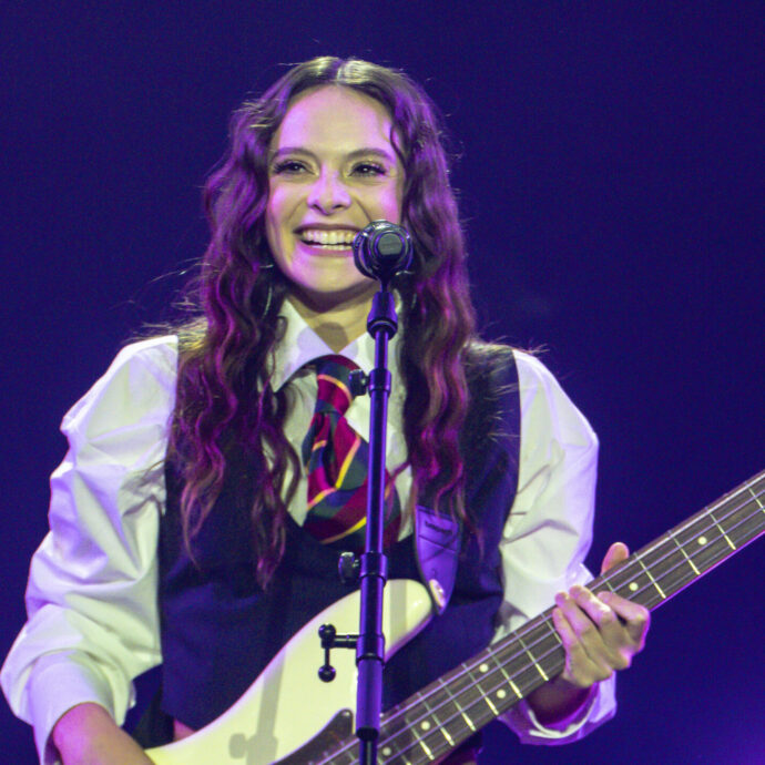 “Il mio Sanremo 2025? È andato una discreta m***a per fortuna. In un mondo decerebrato voglio lasciare qualcosa”: Francesca Michielin fa festa a Verona