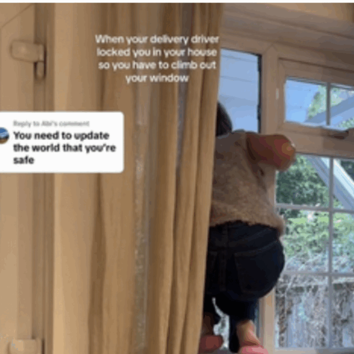 “Aspettavo quel pacco Amazon, il corriere ha suonato e sono scesa in un secondo ma ormai era successo, ero intrappolata dentro casa mia”: la storia di Rhiannon Smith