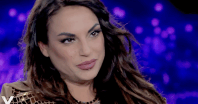 Copertina di “Il mio ex mi lanciava oggetti incendiati, ora la sua condanna è stata confermata ma sarà libero tra tre anni mentre io devo ancora combattere a livello psicologico”: parla Francesca De André