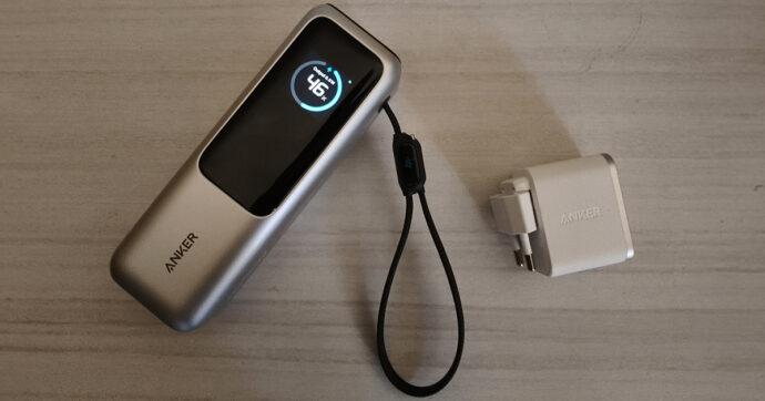 Anker Nano Charger 70W e Anker PowerBank 25.000mAh: alla prova due accessori per ricaricare Smartphone e PC
