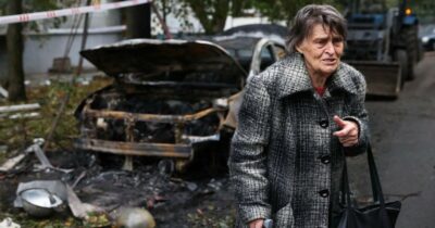 Copertina di Gli italiani che hanno assistito al raid su Leopoli: “Abbiamo provato il terrore che gli ucraini vivono tutti i giorni”