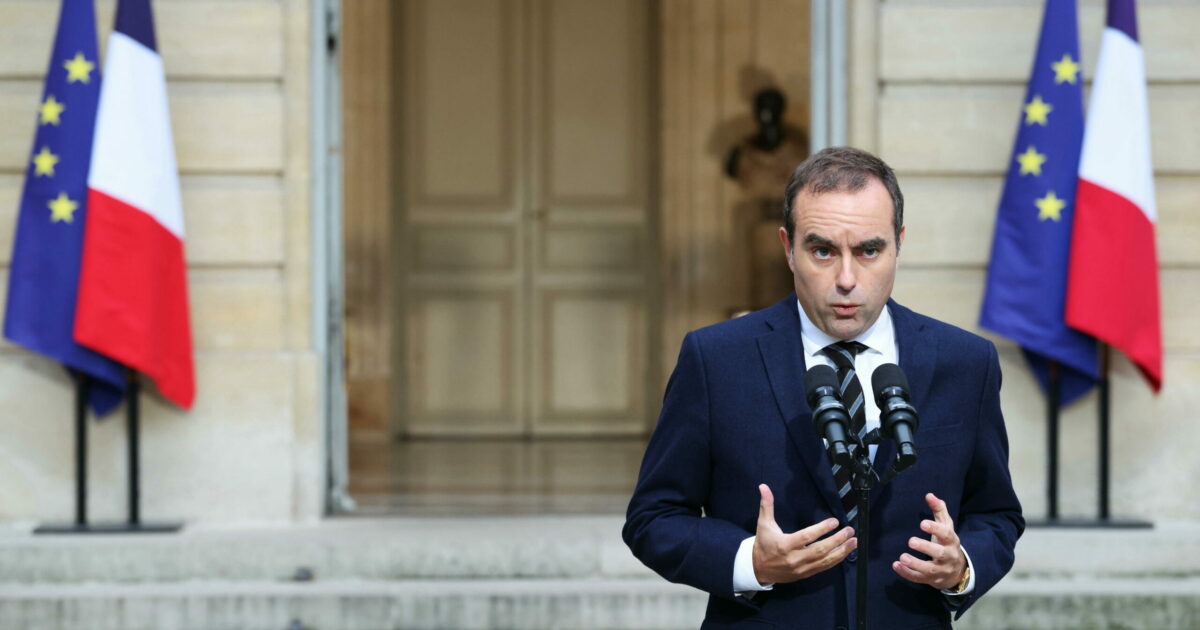 anche il nuovo premier francese lecornu ha gi224 dato le dimissioni solo ieri aveva consegnato la lista dei ministri