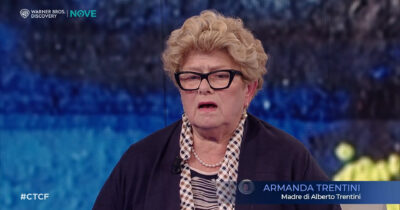 Copertina di La mamma di Andrea Trentini a Che tempo che fa: “Non sappiamo come si sia mosso il governo nei primi mesi, eravamo preoccupati”