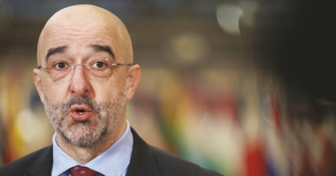 Salis e il voto sull’immunità, il portavoce di Orbán: “L’Ue inserisca ‘Antifa’ tra i gruppi terroristici”