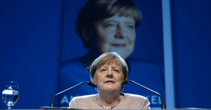 Merkel: “Polonia e Baltici responsabili della guerra in Ucraina”