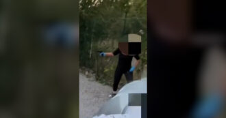 Copertina di Le immagini della sparatoria in cui è morta Dolores Dori: il video ripreso dal 16enne coinvolto