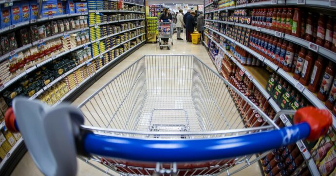 Uno su tre arranca: consumi reali  -11% dal 2019