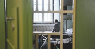 Copertina di Detenuti “murati vivi” in celle senza acqua calda e tasso di sovraffollamento al 139%: il rapporto Antigone sulle carceri italiane