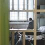 Copertina di Detenuti “murati vivi” in celle senza acqua calda e tasso di sovraffollamento al 139%: il rapporto Antigone sulle carceri italiane