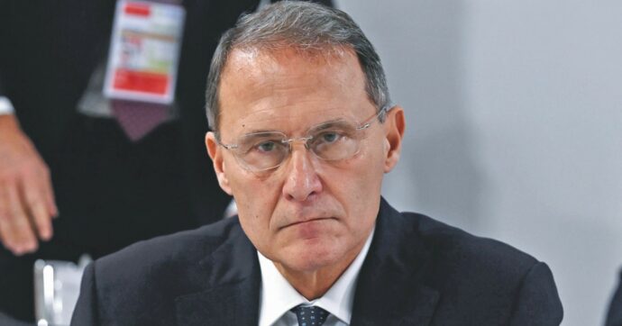 Elezioni in Campania, Meloni impone Cirielli. E FI s’infuria