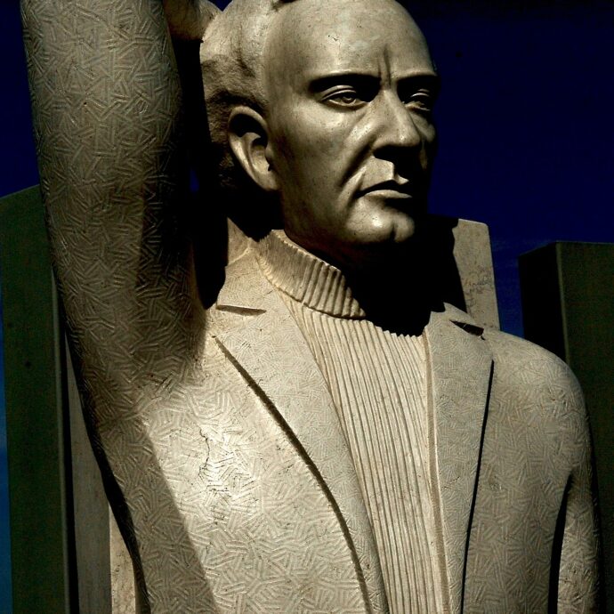 José Gomes Ferreira, la poca realtà di un poeta militante (Traduzione Massimiliano Damaggio)