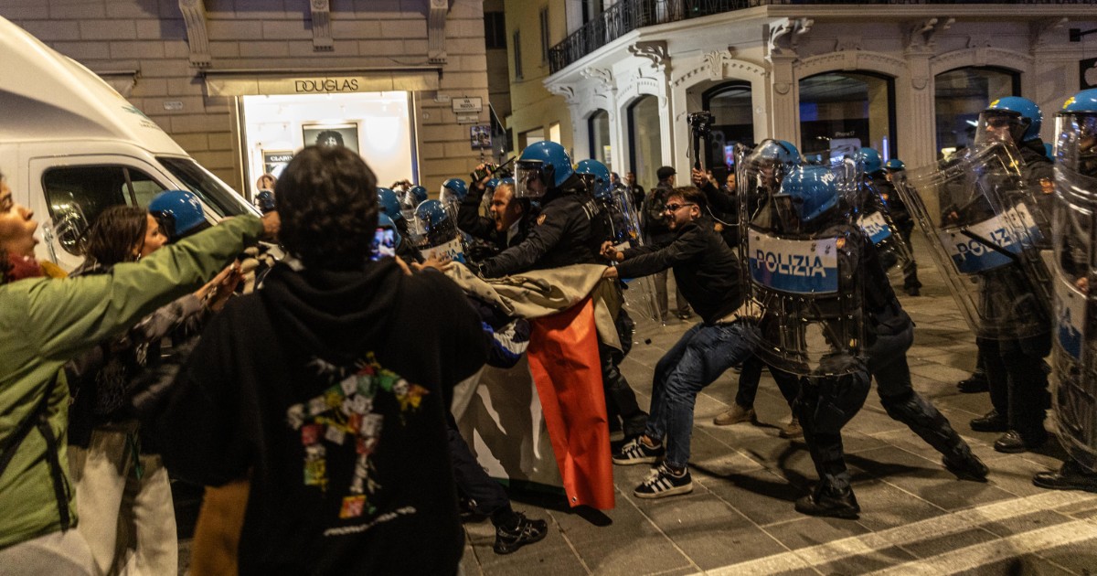Manifestazione pro Pal, un’attivista arrestata e quattro cronisti feriti dopo gli scontri a Bologna