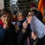 Copertina di Prof, studenti e genitori in piazza contro “le politiche autoritarie e repressive”: protesta in 30 città contro Valditara