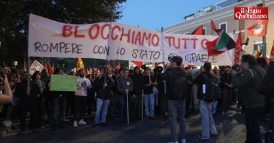 Copertina di Roma, ancora in piazza per la Flotilla “bis” bloccata da Israele. I manifestanti: “Subito un canale umanitario permanente” – Video