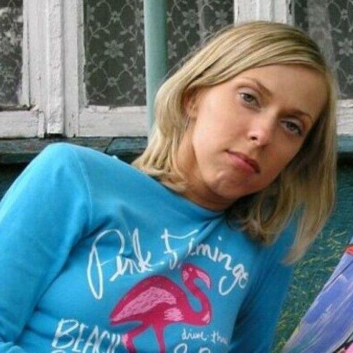 Esce dal lavoro, sale su un bus e scompare nel nulla: i resti di Malgorzata Wnuczek ritrovati in un canale dopo 27 anni, è giallo