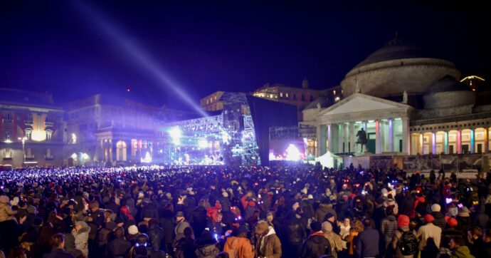 Come comitato Felix abbiamo più volte denunciato la svendita di Piazza Plebiscito a Napoli: ora gli atti ci danno ragione